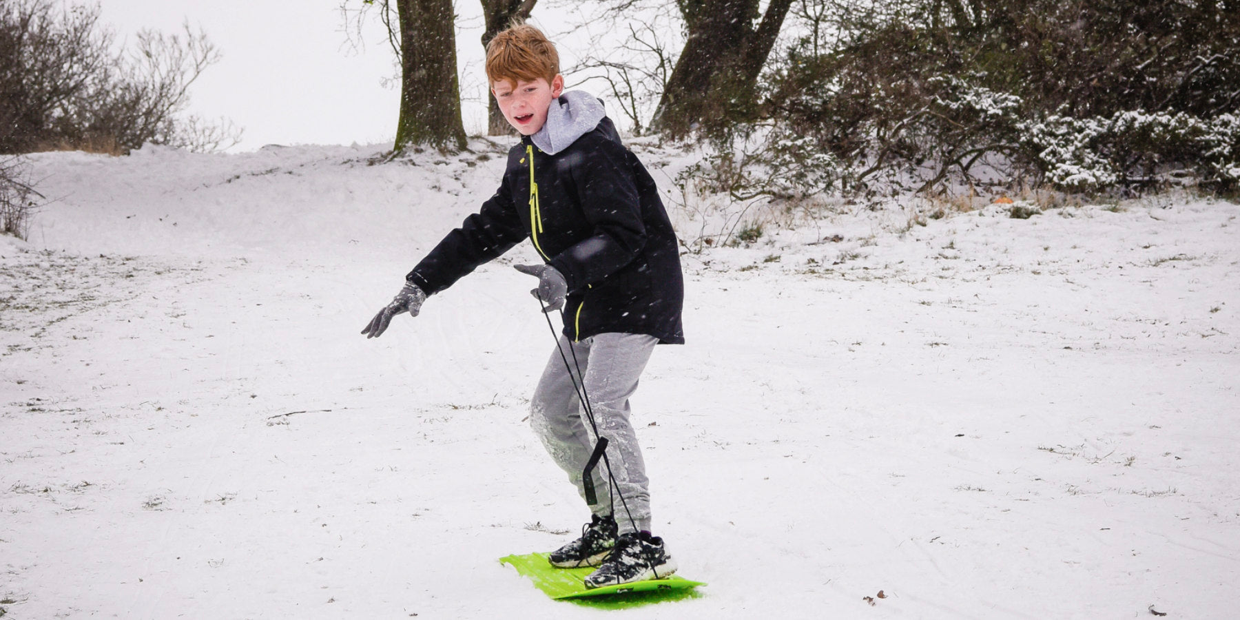 The Perfect, Durable Sledge for Families | Axiski